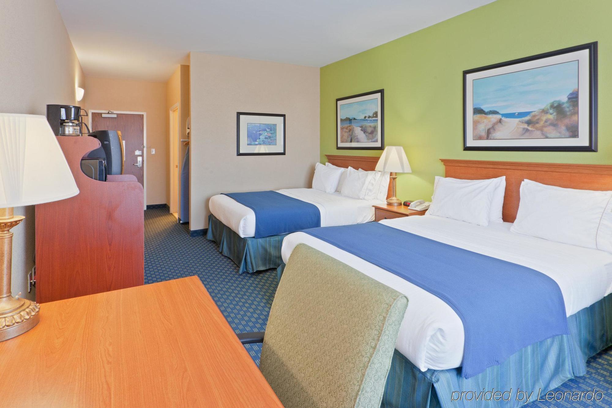 Holiday Inn Express Hotel & Suites Salisbury - Delmar By Ihg Habitación foto